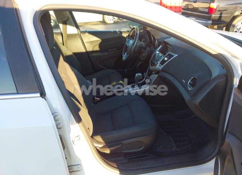 Photo 5 of 2012 Chevrolet Cruze ECO (VIN 1G1PJ5SC1C7135010)