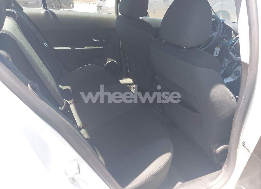 Photo 8 of 2011 Chevrolet Cruze ECO (VIN 1G1PK5S91B7209090)