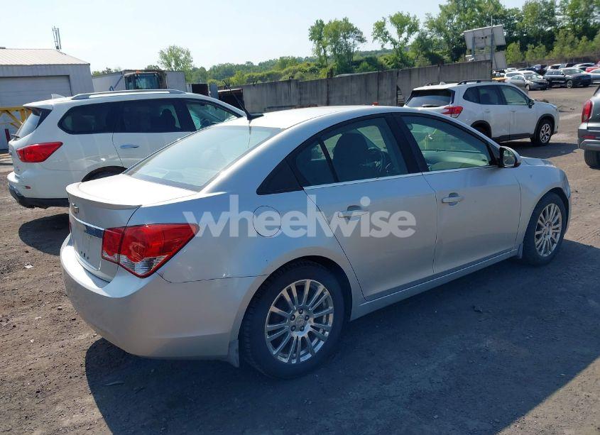 Photo 4 of 2011 Chevrolet Cruze ECO (VIN 1G1PK5S94B7292904)