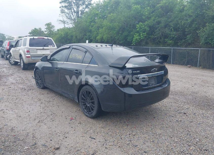 Photo 3 of 2011 Chevrolet Cruze ECO (VIN 1G1PK5S95B7297366)