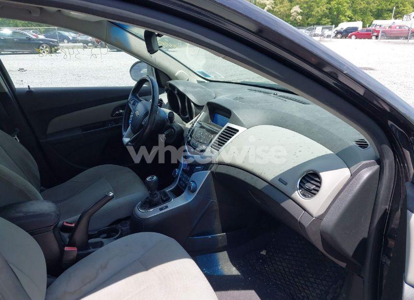 Photo 5 of 2011 Chevrolet Cruze ECO (VIN 1G1PK5S96B7297862)