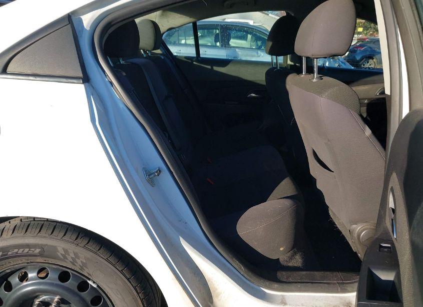 Photo 8 of 2013 Chevrolet Cruze LT (VIN 1G1PK5SB0D7249828)