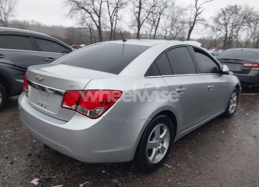 Photo 4 of 2013 Chevrolet Cruze LT (VIN 1G1PK5SB1D7157529)