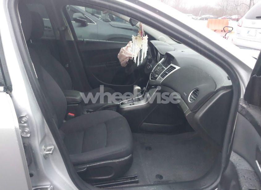 Photo 5 of 2013 Chevrolet Cruze LT (VIN 1G1PK5SB1D7157529)