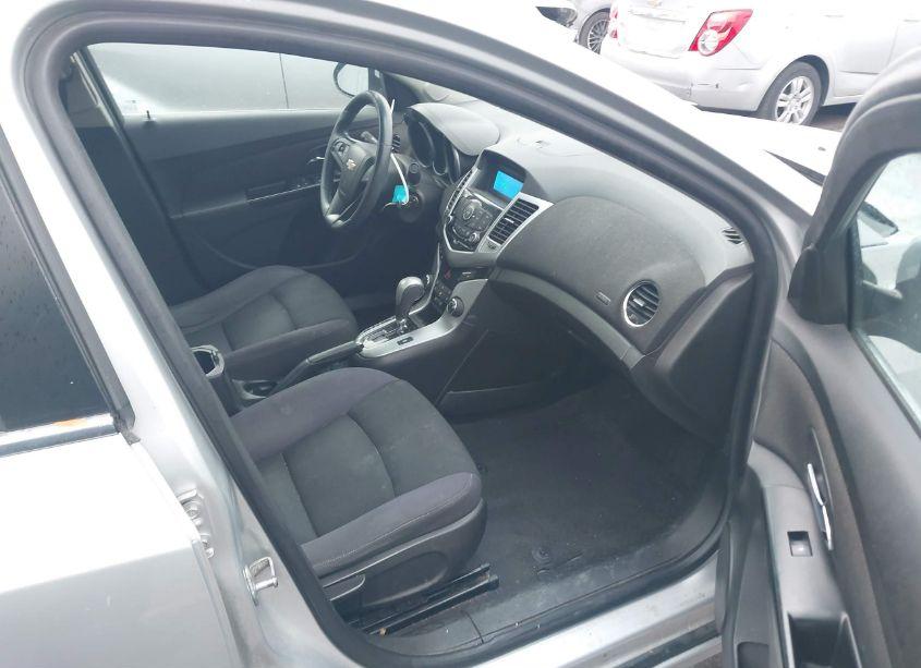 Photo 5 of 2014 Chevrolet Cruze LT (VIN 1G1PK5SB1E7173022)