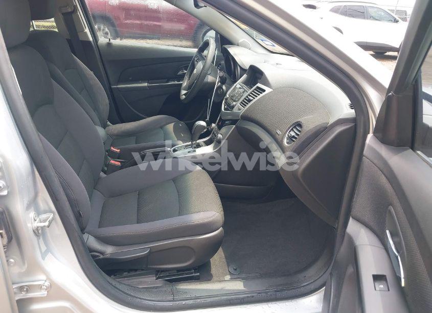 Photo 5 of 2014 Chevrolet Cruze LT (VIN 1G1PK5SB1E7374368)