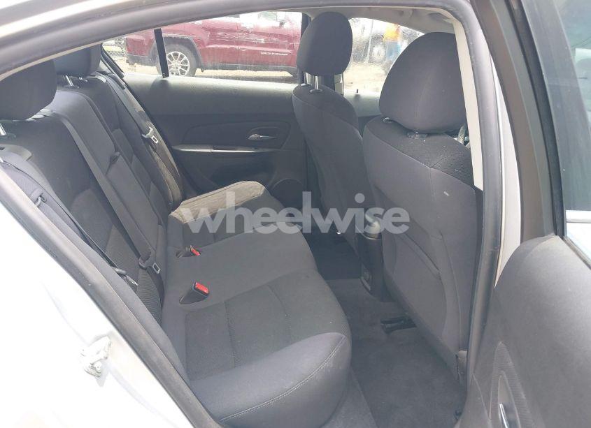 Photo 8 of 2014 Chevrolet Cruze LT (VIN 1G1PK5SB1E7374368)