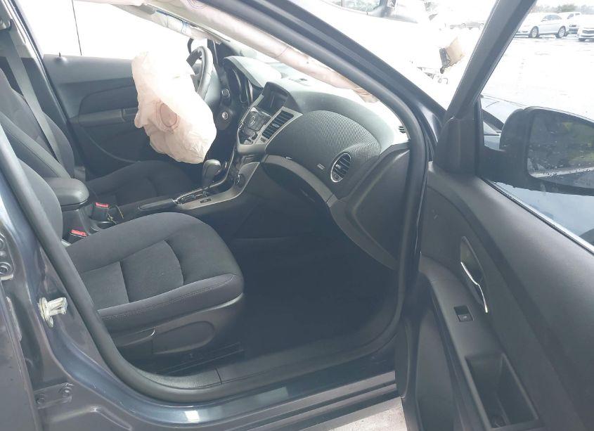 Photo 5 of 2014 Chevrolet Cruze LT (VIN 1G1PK5SB1E7434875)