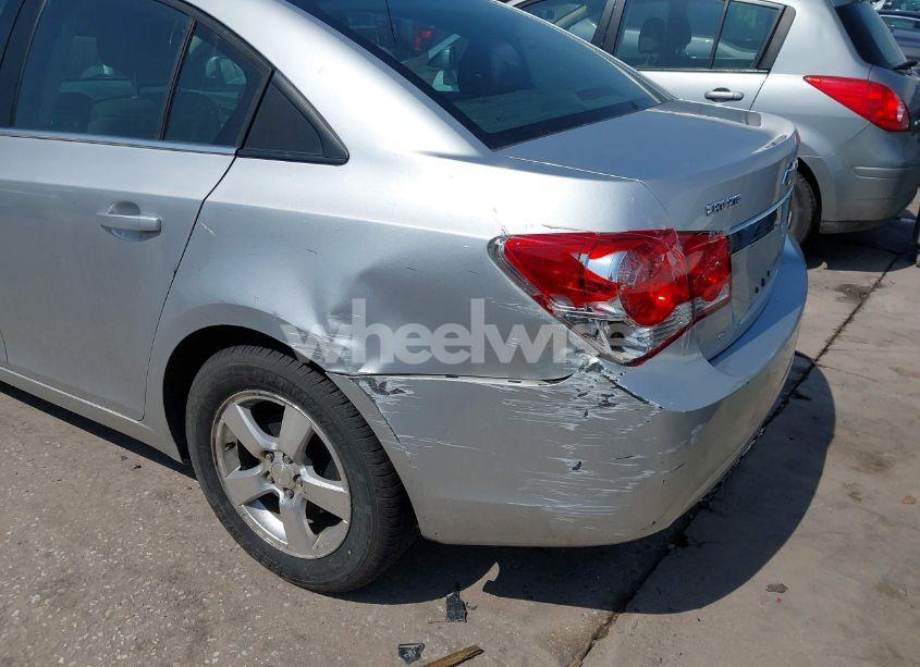 Photo 6 of 2013 Chevrolet Cruze LT (VIN 1G1PK5SB4D7319640)