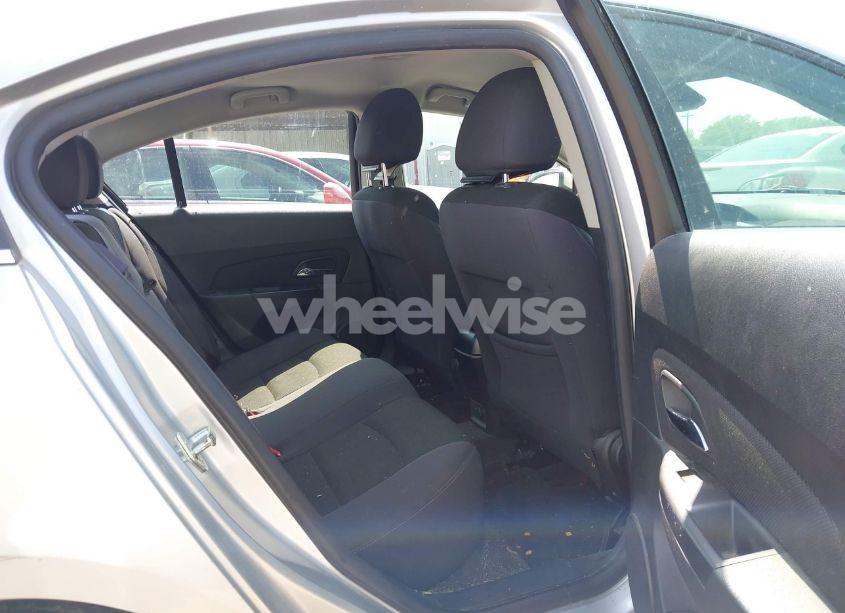 Photo 8 of 2013 Chevrolet Cruze LT (VIN 1G1PK5SB4D7319640)