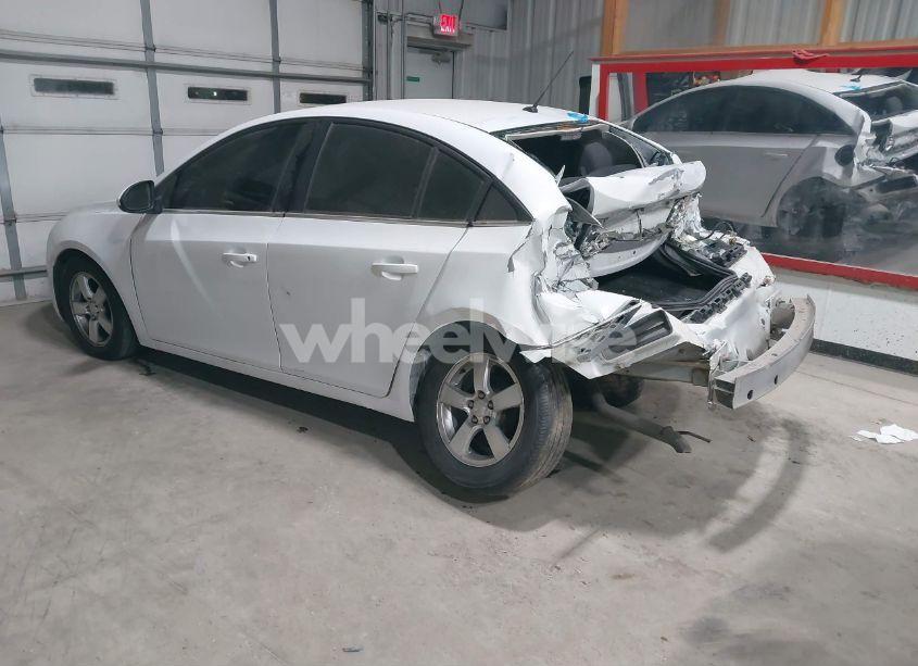 Photo 3 of 2014 Chevrolet Cruze LT (VIN 1G1PK5SB4E7124896)