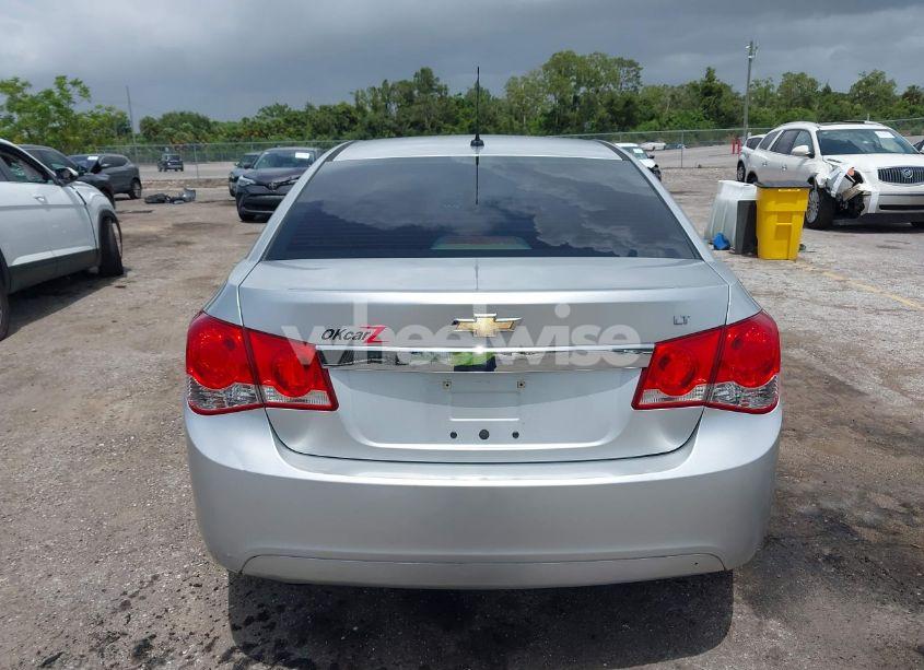 Photo 16 of 2014 Chevrolet Cruze LT (VIN 1G1PK5SB4E7432389)