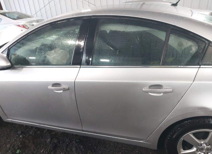 Photo 14 of 2014 Chevrolet Cruze LT (VIN 1G1PK5SB5E7373241)