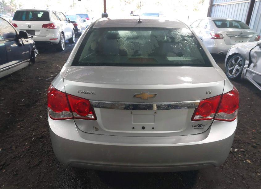Photo 16 of 2014 Chevrolet Cruze LT (VIN 1G1PK5SB5E7373241)