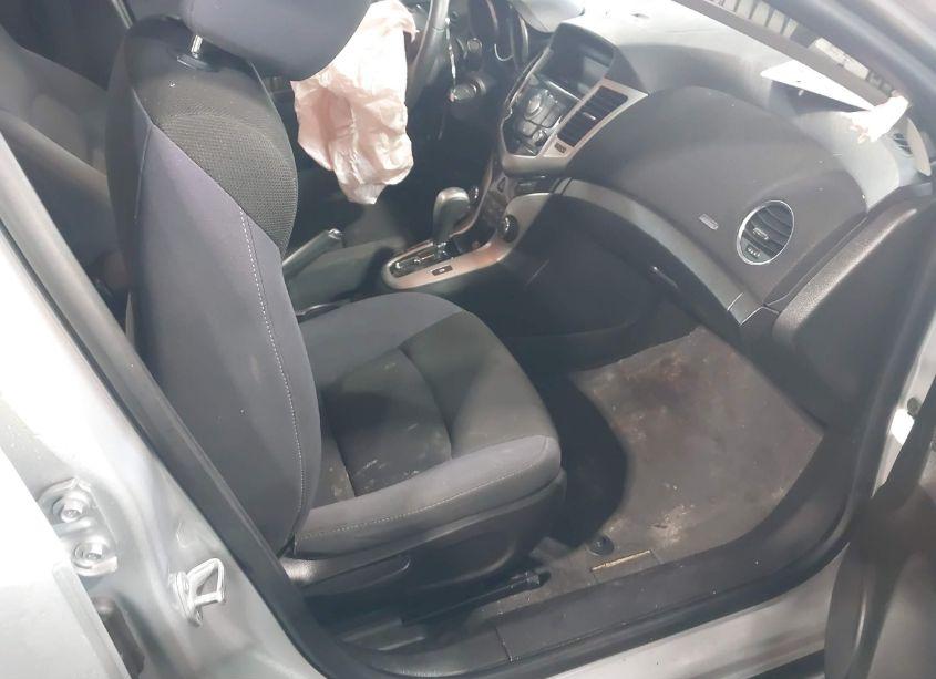 Photo 5 of 2014 Chevrolet Cruze LT (VIN 1G1PK5SB5E7373241)