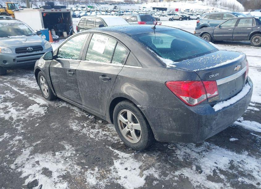 Photo 3 of 2014 Chevrolet Cruze LT (VIN 1G1PK5SB6E7380103)