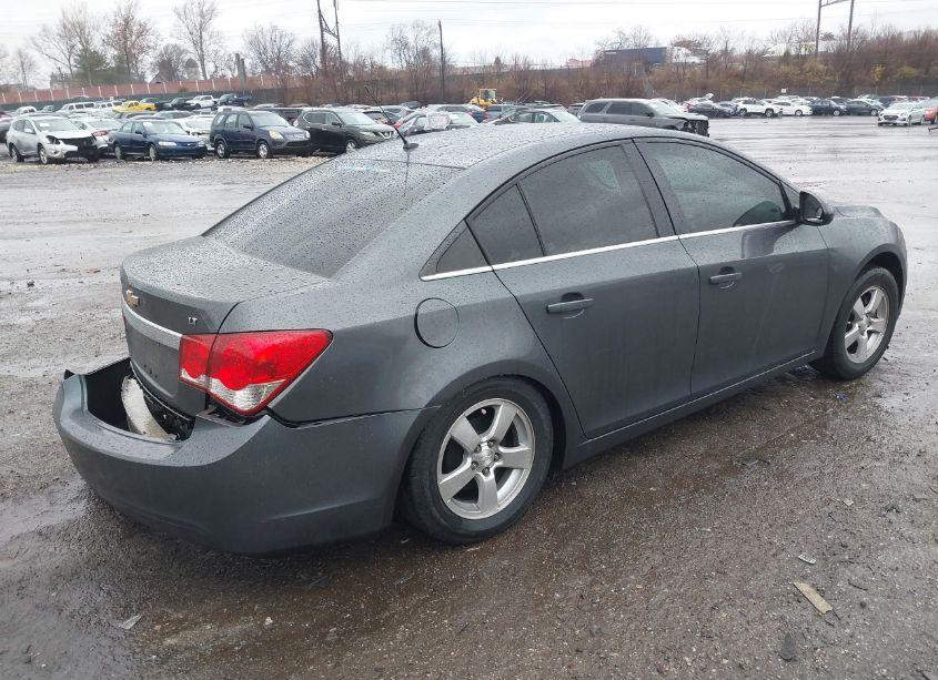 Photo 4 of 2013 Chevrolet Cruze LT (VIN 1G1PK5SB7D7204417)