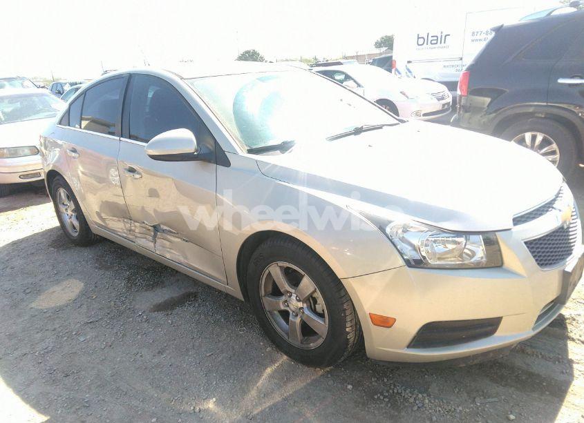 2014 Chevrolet Cruze LT (VIN 1G1PK5SB7E7392258) main photo