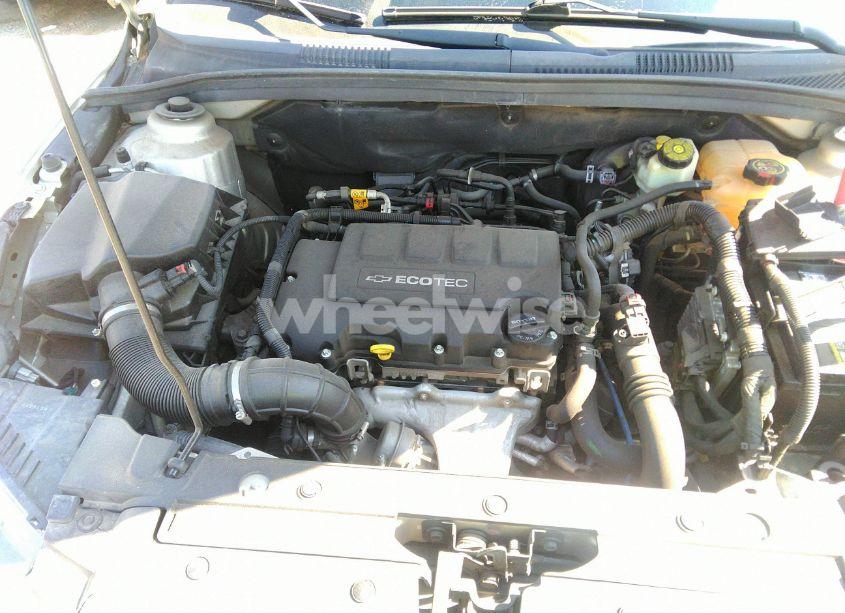 Photo 10 of 2014 Chevrolet Cruze LT (VIN 1G1PK5SB7E7392258)