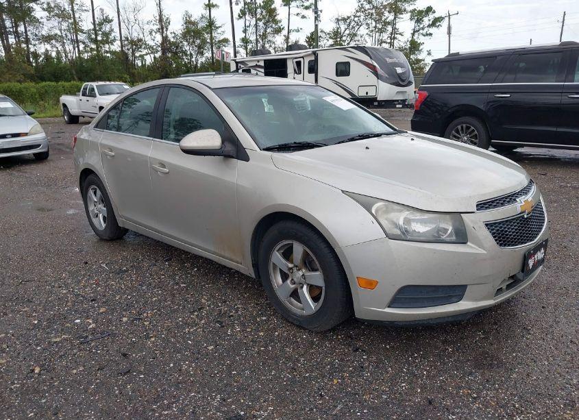 2014 Chevrolet Cruze LT (VIN 1G1PK5SB8E7407902) main photo