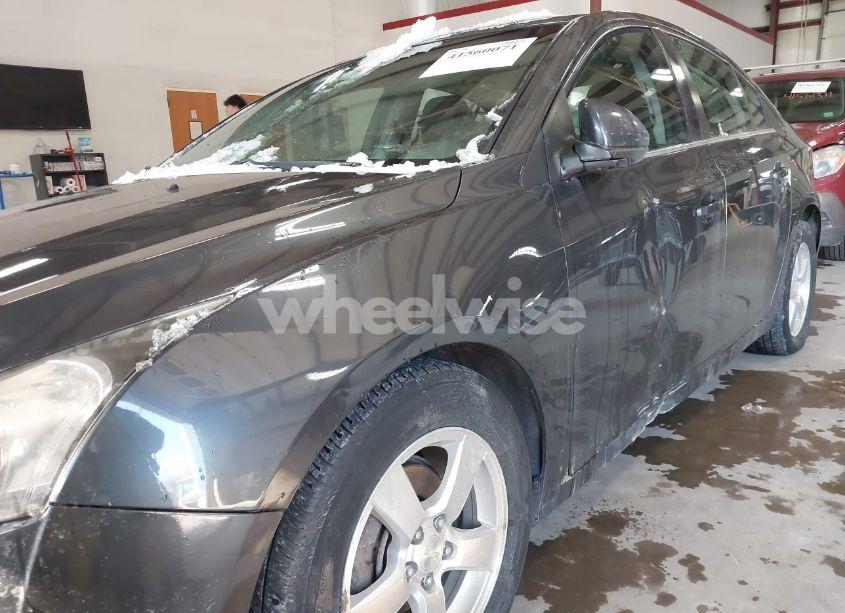 Photo 6 of 2013 Chevrolet Cruze LT (VIN 1G1PK5SB9D7185658)