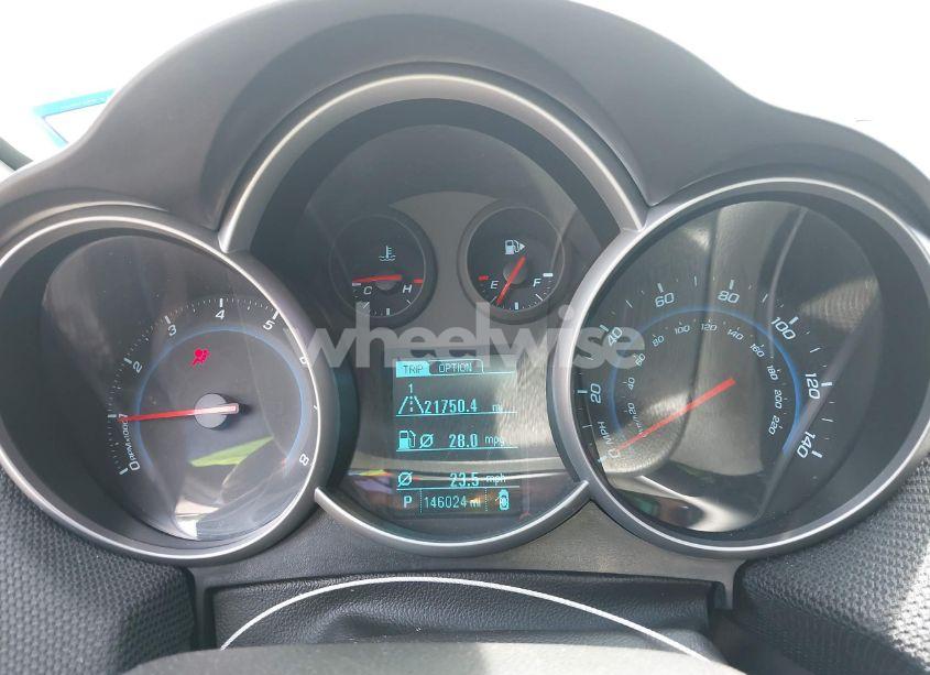 Photo 7 of 2014 Chevrolet Cruze LT (VIN 1G1PK5SB9E7405320)