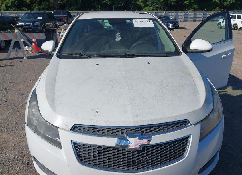 Photo 6 of 2013 Chevrolet Cruze LT (VIN 1G1PK5SBXD7110466)