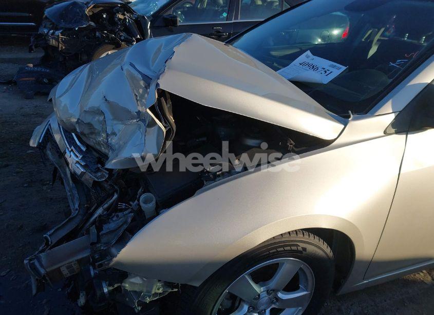 Photo 18 of 2013 Chevrolet Cruze LT (VIN 1G1PK5SBXD7286398)