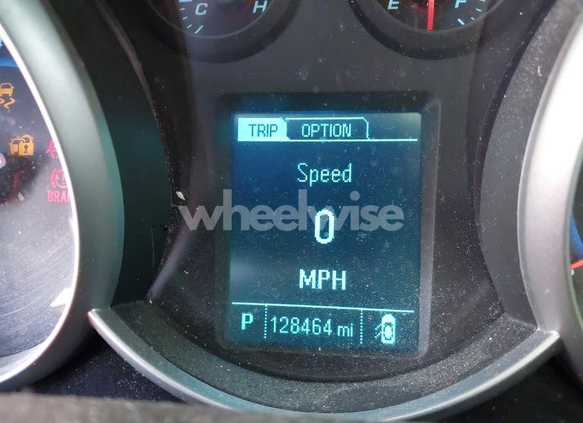 Photo 15 of 2014 Chevrolet Cruze LT (VIN 1G1PK5SBXE7377365)