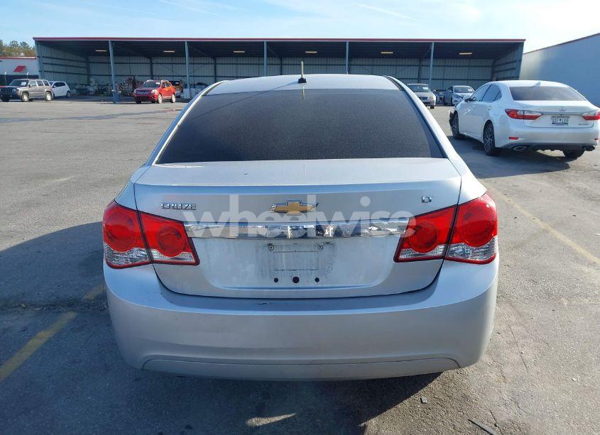 Photo 16 of 2014 Chevrolet Cruze LT (VIN 1G1PK5SBXE7377365)