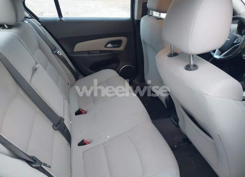 Photo 8 of 2012 Chevrolet Cruze 1LT (VIN 1G1PL5SC0C7137261)