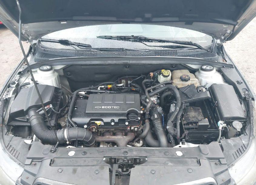 Photo 10 of 2012 Chevrolet Cruze 1LT (VIN 1G1PL5SC1C7169684)
