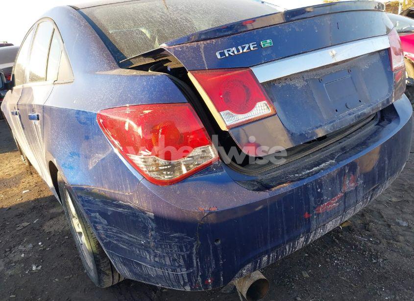 Photo 6 of 2012 Chevrolet Cruze 1LT (VIN 1G1PL5SC8C7403173)