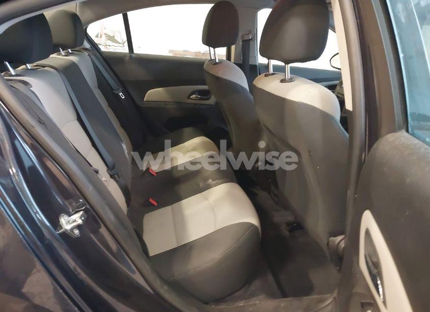 Photo 8 of 2016 Chevrolet Cruze LIMITED (VIN 1G1PL5SH5G7122563)