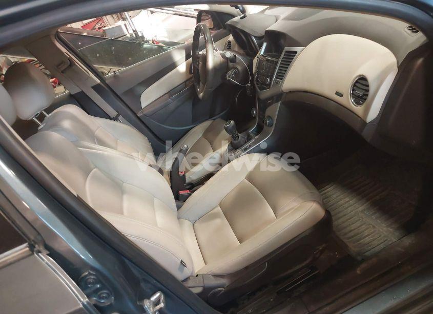 Photo 5 of 2012 Chevrolet Cruze 2LT (VIN 1G1PM5SC6C7334030)