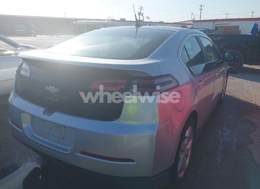 Photo 4 of 2012 Chevrolet Volt (VIN 1G1RA6E41CU122780)