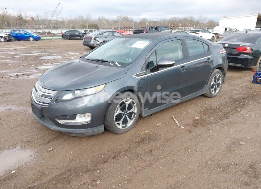 Photo 2 of 2013 Chevrolet Volt (VIN 1G1RA6E41DU100022)