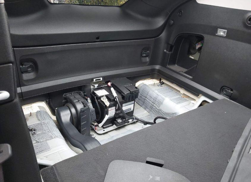 Photo 12 of 2014 Chevrolet Volt (VIN 1G1RA6E42EU132382)