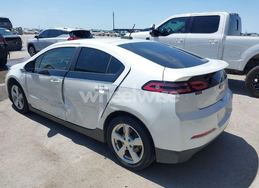 Photo 3 of 2015 Chevrolet Volt (VIN 1G1RA6E43FU111851)