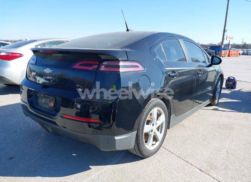 Photo 4 of 2013 Chevrolet Volt (VIN 1G1RA6E44DU105697)