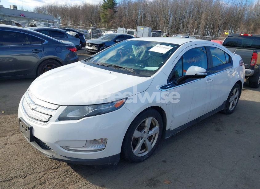 Photo 2 of 2013 Chevrolet Volt (VIN 1G1RA6E44DU144516)