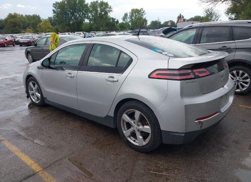 Photo 3 of 2013 Chevrolet Volt (VIN 1G1RA6E45DU105532)