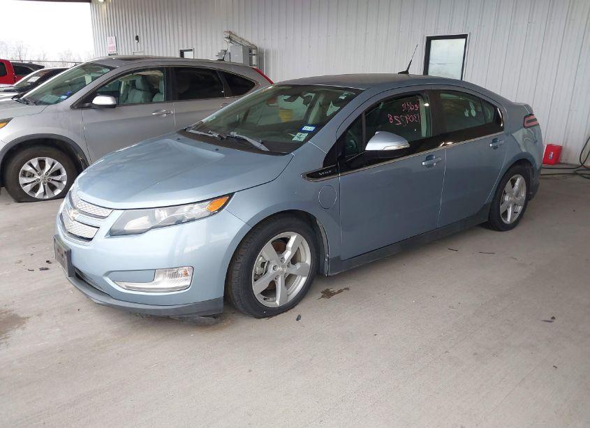 Photo 2 of 2013 Chevrolet Volt (VIN 1G1RA6E45DU143861)