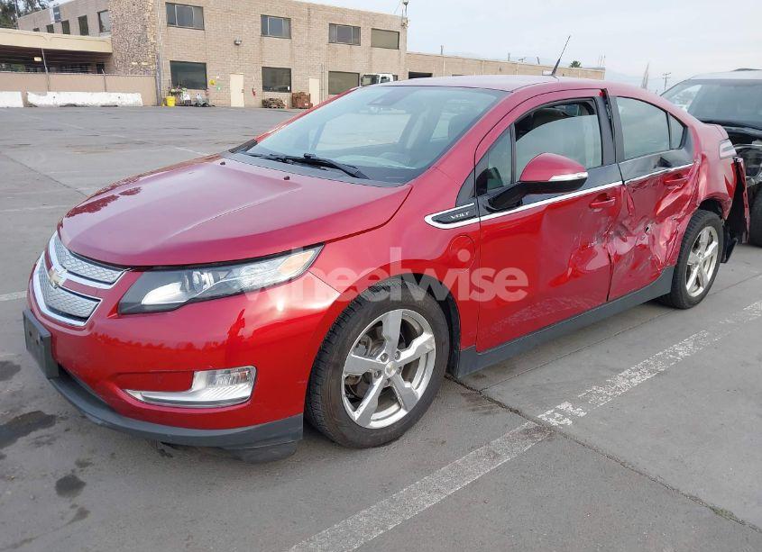 Photo 2 of 2014 Chevrolet Volt (VIN 1G1RA6E45EU172634)