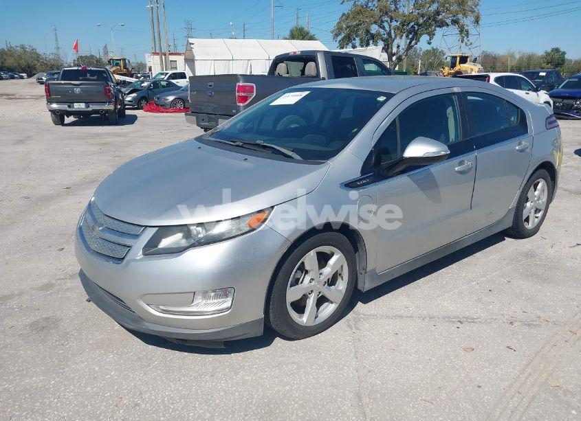 Photo 2 of 2014 Chevrolet Volt (VIN 1G1RA6E46EU122471)
