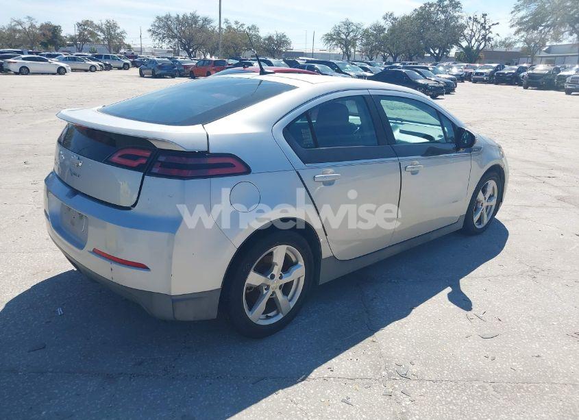 Photo 4 of 2014 Chevrolet Volt (VIN 1G1RA6E46EU122471)