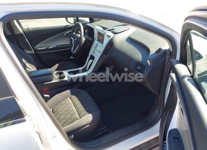 Photo 5 of 2013 Chevrolet Volt (VIN 1G1RA6E47DU106052)