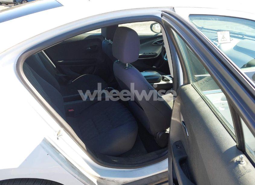 Photo 8 of 2013 Chevrolet Volt (VIN 1G1RA6E47DU106052)