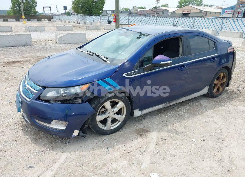 Photo 2 of 2013 Chevrolet Volt (VIN 1G1RA6E48DU114273)