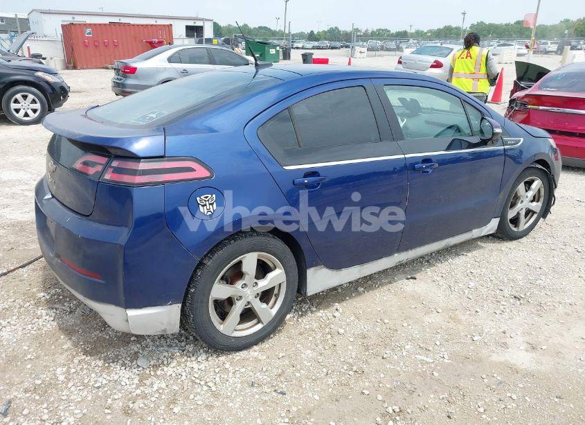 Photo 4 of 2013 Chevrolet Volt (VIN 1G1RA6E48DU114273)